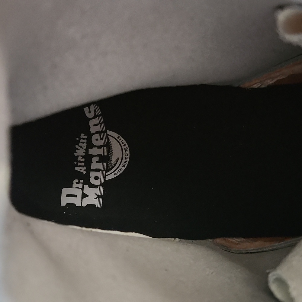 NWOT Dr. Martens Zavala Air Wair White Leather Combat Boots Size 8 π€π€ - Picture 12 of 15